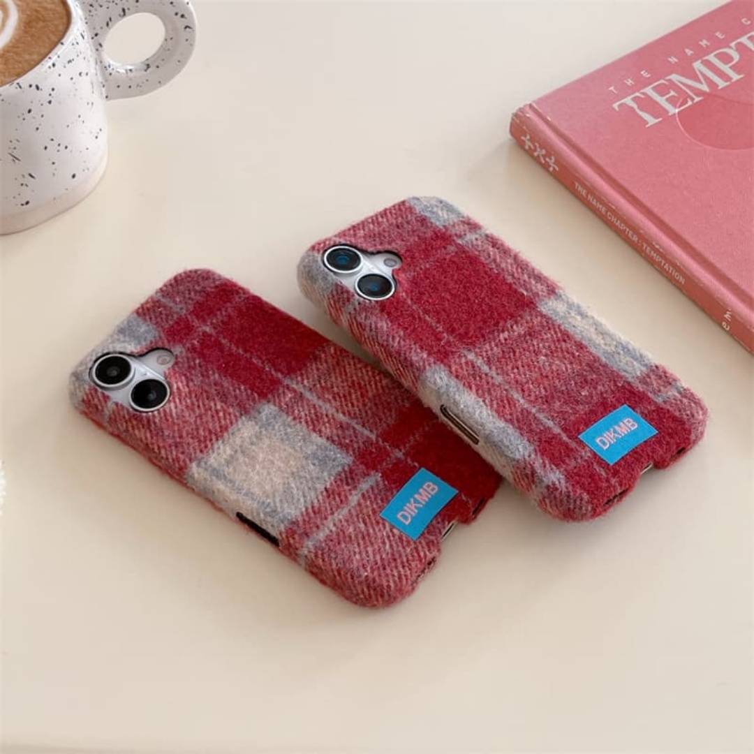 レトロなチェック柄の、柔らかくふわふわで暖かいiPhone  - Phone Cases Iphone 13 のレビューと価格